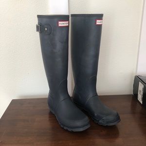 Hunter original tall matte navy rain boots